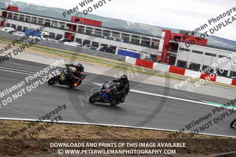 cadwell no limits trackday;cadwell park;cadwell park photographs;cadwell trackday photographs;enduro digital images;event digital images;eventdigitalimages;navarra;no limits trackdays;peter wileman photography;racing digital images;trackday digital images;trackday photos